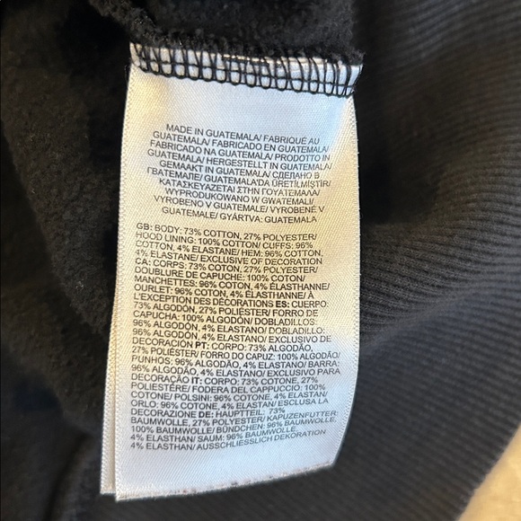 The North Face Men’s Black Pullover Hoodie with Kangaroo Pocket Size M - Picture 5 of 7